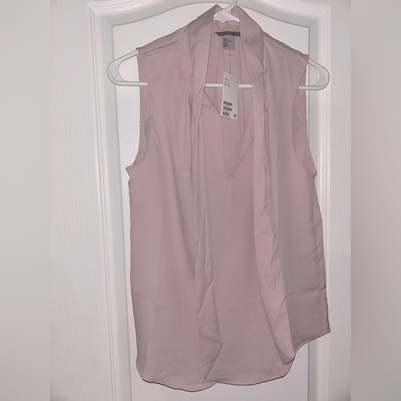 ✨NWT | H&M | Dusty Pink Non sleeves with knot blouse - Picture 4 of 5